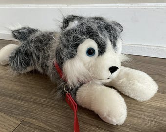 ヴィンテージ ハスキー犬 ぬいぐるみ 茶色の毛皮 青い目 開いた口 舌