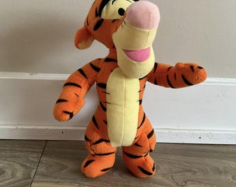 ディズニー くまのプーさん 14インチ デラックス ぬいぐるみ ティガー