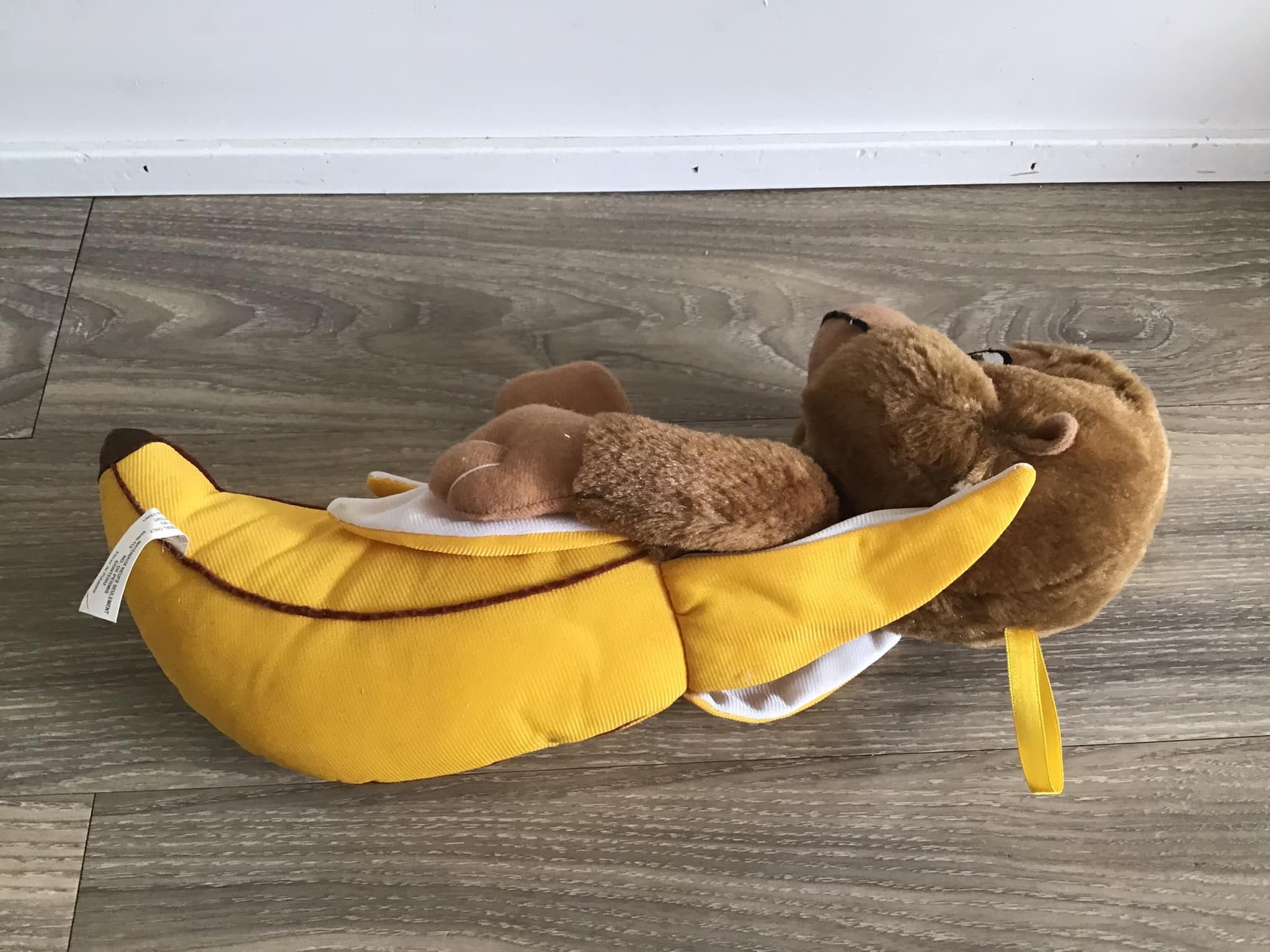 バナナの中の猿のぬいぐるみ 15インチ - Etsy 日本