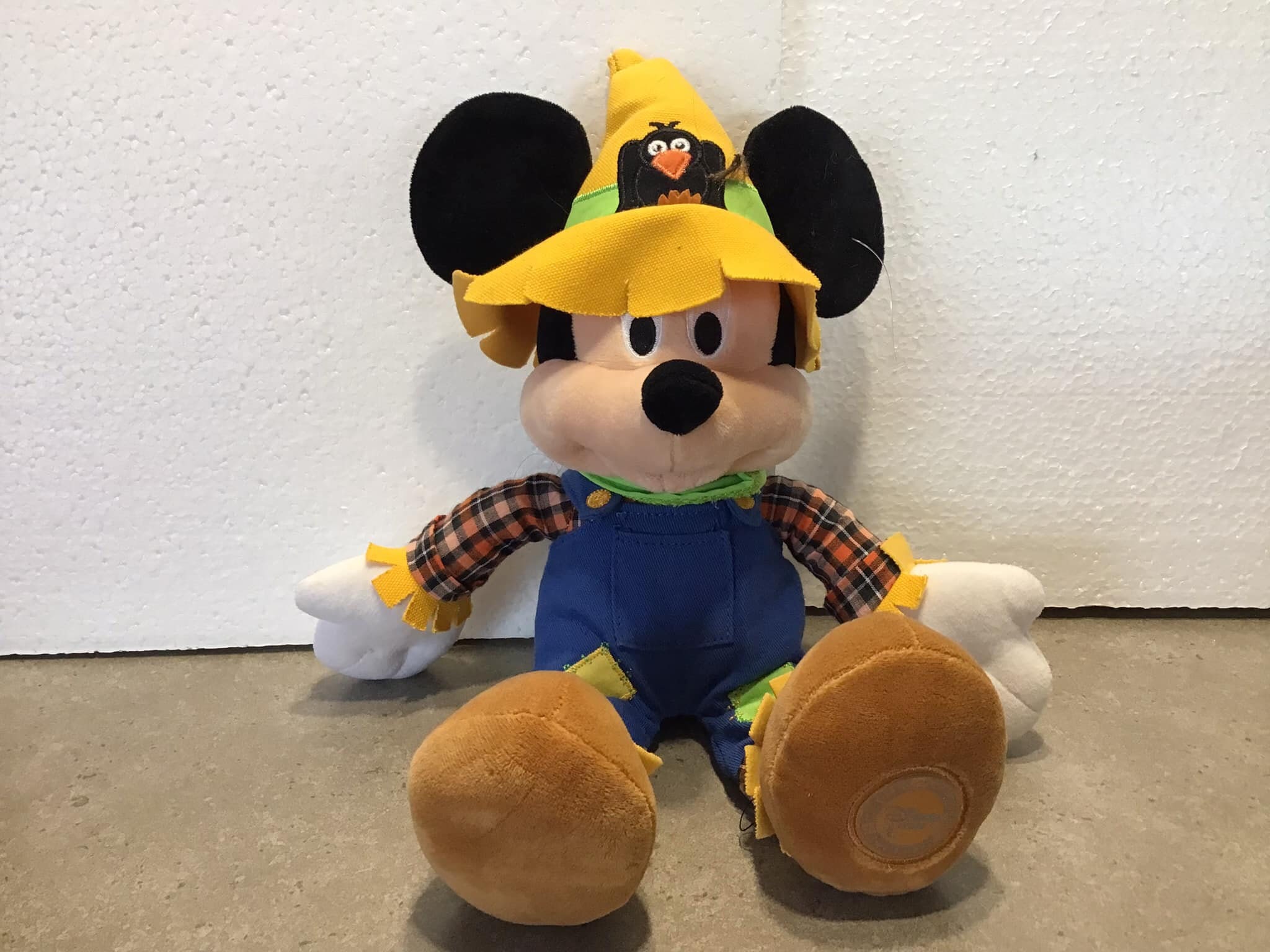 Disney Store Mickey Mouse in Scarecrow Costume 13” Plush Stuffed Animal Toy