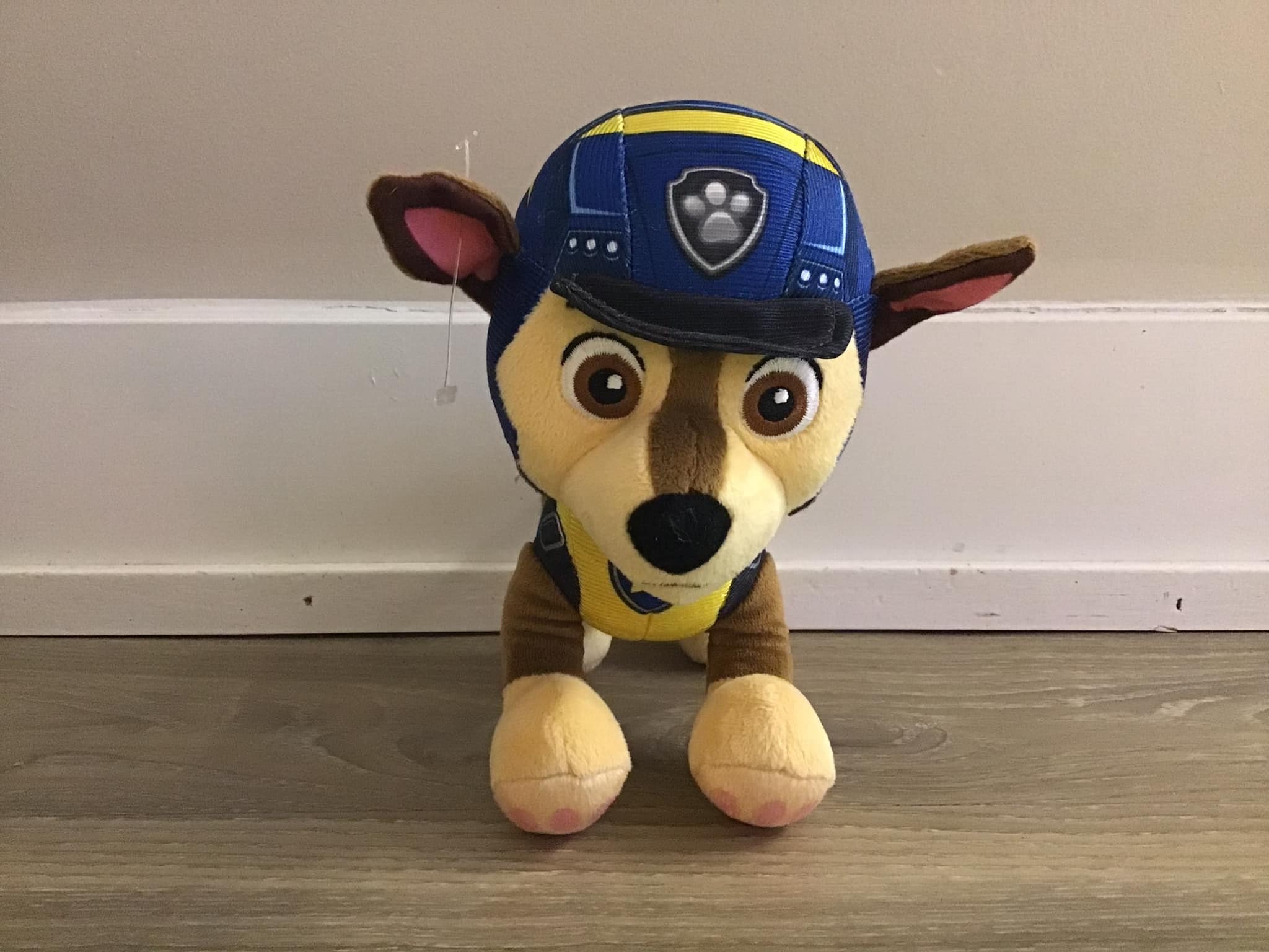 16 Paw Patrol Chase Plush