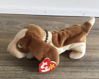 Ty 1998 Beanie Babies Collections Trackers the Basset Hound Stuffed Animal Toy Plush 8"