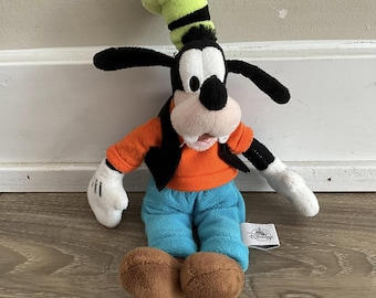 ディズニー、グーフィー、犬、座っている、服を着ている、大きい、22
