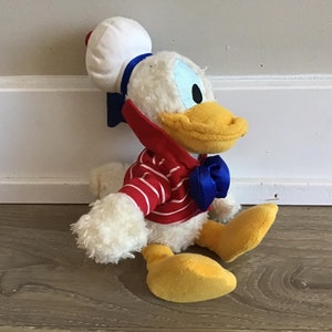Disney Cruise Line Sailor Donald Duck Stuffed Animal Toy Plush 10.5&quot;