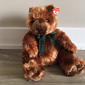 Ty Baby-Auborn Teddy Bear: 2001 Classic Collection Plush (13&quot;)