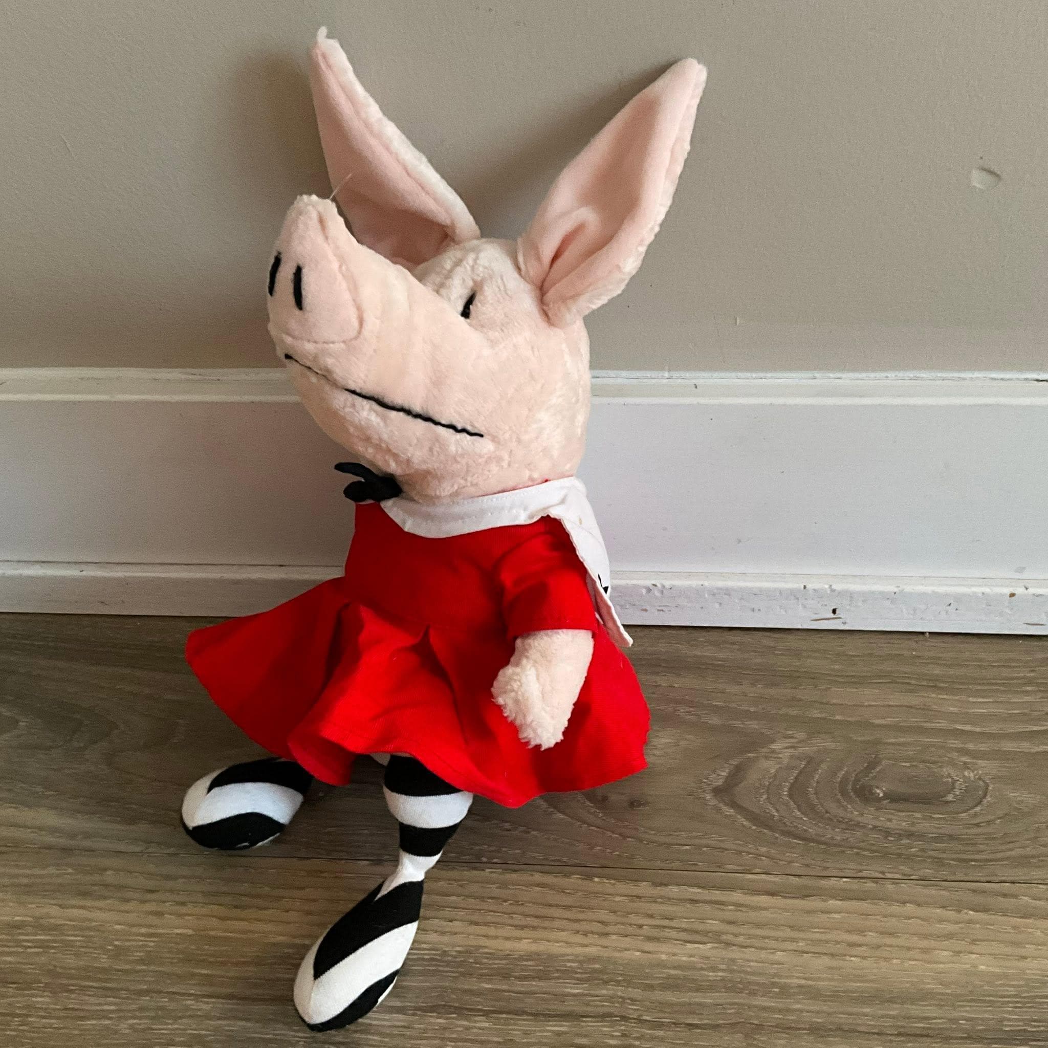 Olivia the pig toys - Etsy 日本