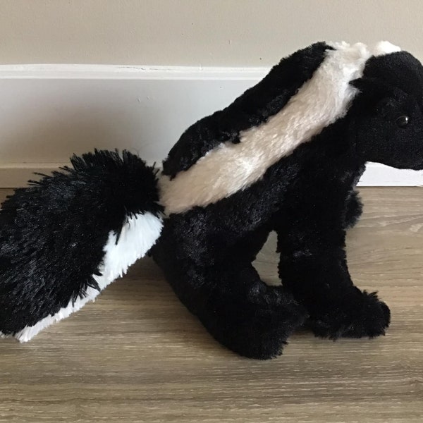 Stuffed Skunk Animal - Etsy