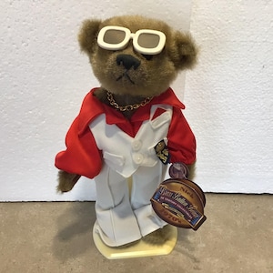 Vintage Brass Button Bear Collections, 20th Century Bears, Pickford Bears, Nick 1970&#39;s.