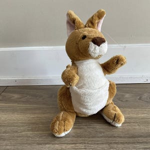 Ganz Webkinz Kangaroo Plush Toy Stuffed Animal HM180