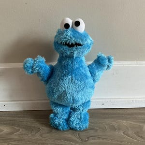 セサミストリート、ゾーイ、クッキーモンスター、オレンジ、ぬいぐるみ