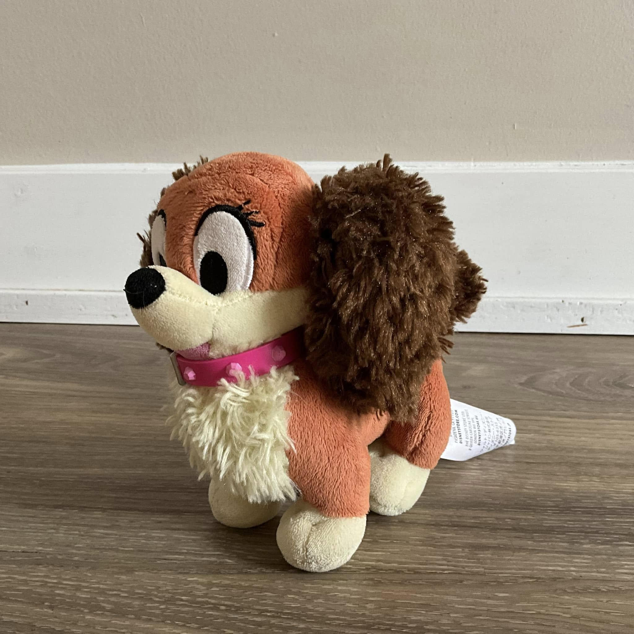 ミニーマウスの犬フィフィ ペキニーズ ぬいぐるみ ディズニーストア