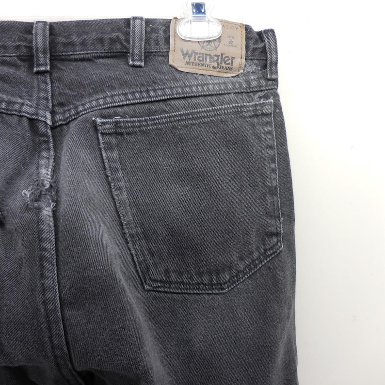 Wrangler Authentic Jeans Mens 34x34 Faded Black Thrashed Distressed Straight Leg image 1