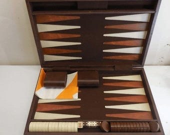 Vintage 60s/70s Leatherette BACKGAMMON SET Brown And Cream W/Rules