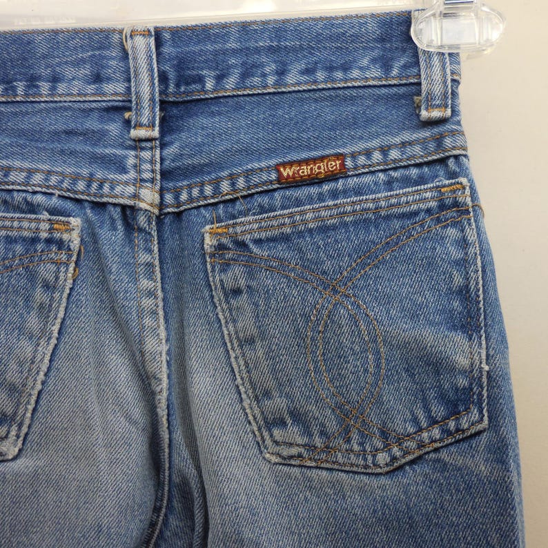 Vintage Wrangler Youth Jeans 10 Regular Tillverkade i USA Blå Thrashed 22x23 595BSWR bild 1
