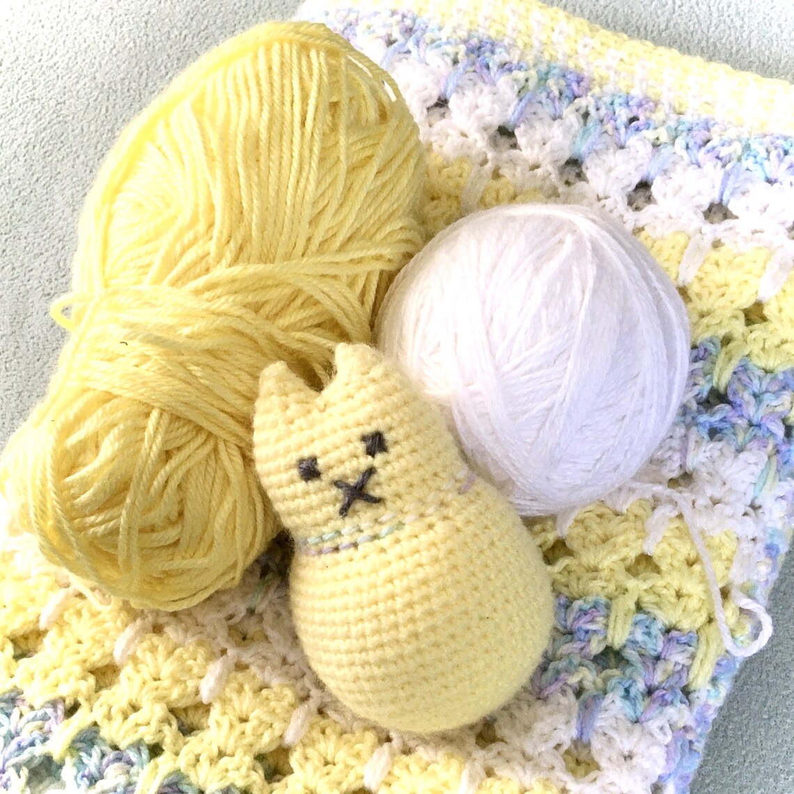 Cat stitch crochet baby blanket and rattle Etsy