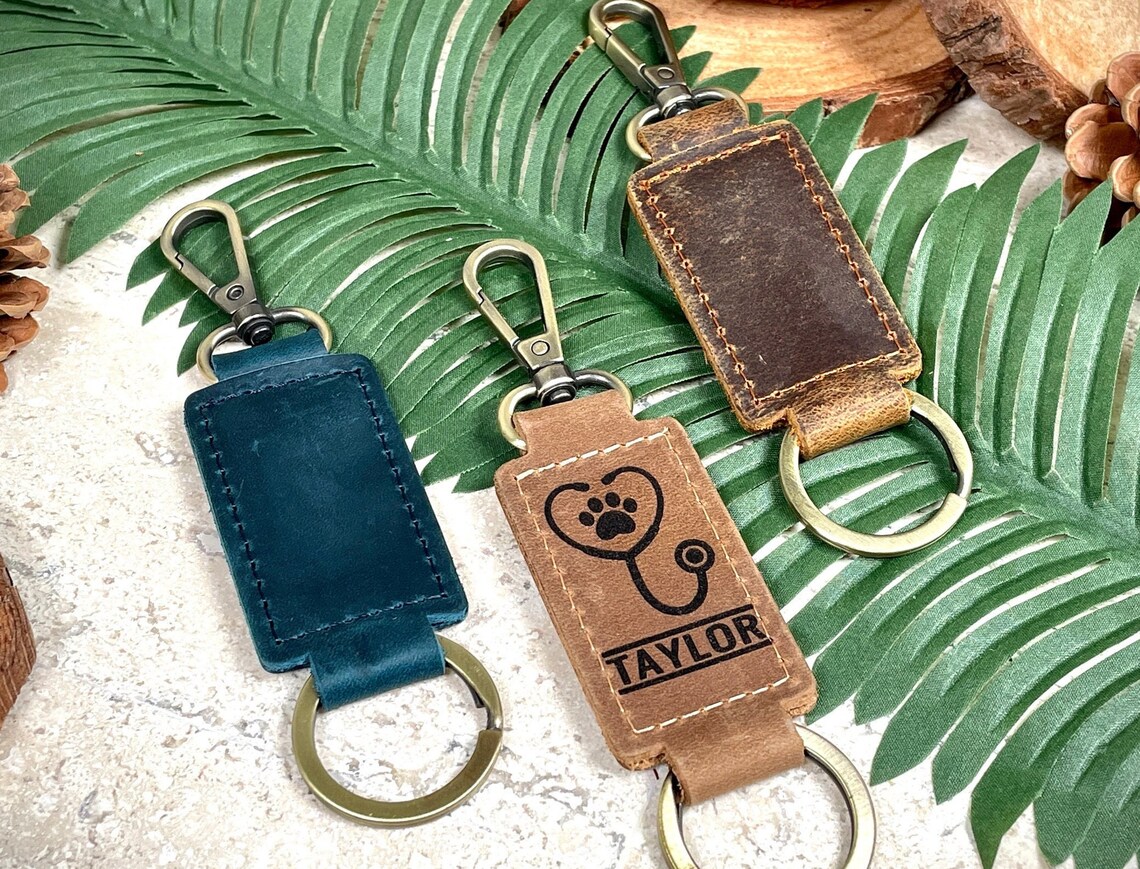 Key Chain Veterinary Veterinarian Custom Gift, Custom Leather Keychain for Vet, New Vet ...