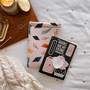 Dear Reader Kindle Sleeve | E-Reader Sleeve | Gift For Book Lovers | Bookish Accessories | Reader Gifts | Bookish Gifts
