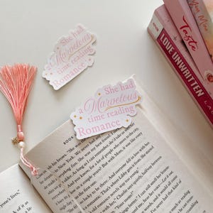 Romance Reader Sticker | Bookish Stickers | Kindle Stickers | Kindle Accessories | Kindle Girlie | Swiftie Stickers