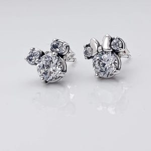 NEW PANDORA Disney Mickey Mouse & Minnie Mouse Sparkling Stud Earrings 293219C01