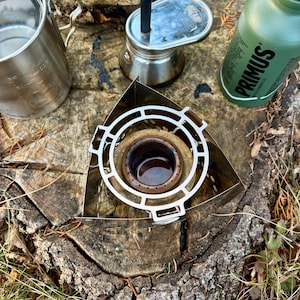 BRAKETT Lite - Soporte para olla pequeña, taza o vaso para la estufa Trangia Triangle, soporte de acero inoxidable para la estufa Triangle original y quemador de alcohol