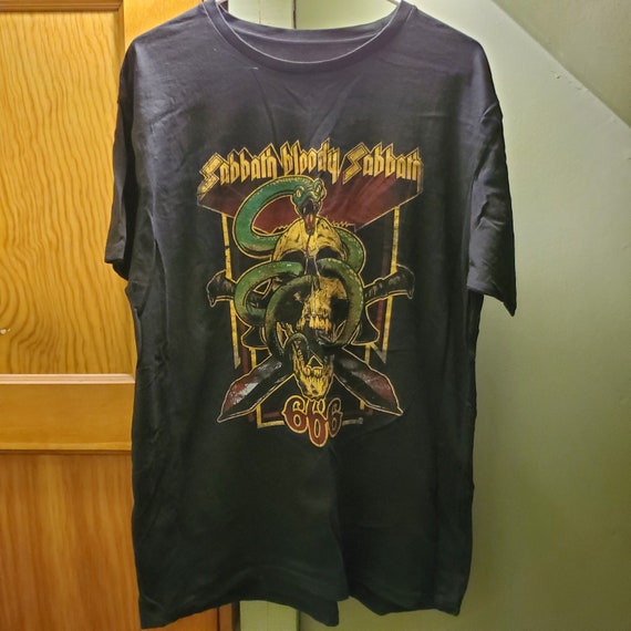 Black Sabbath Sabbath Bloody Sabbath T-Shirt