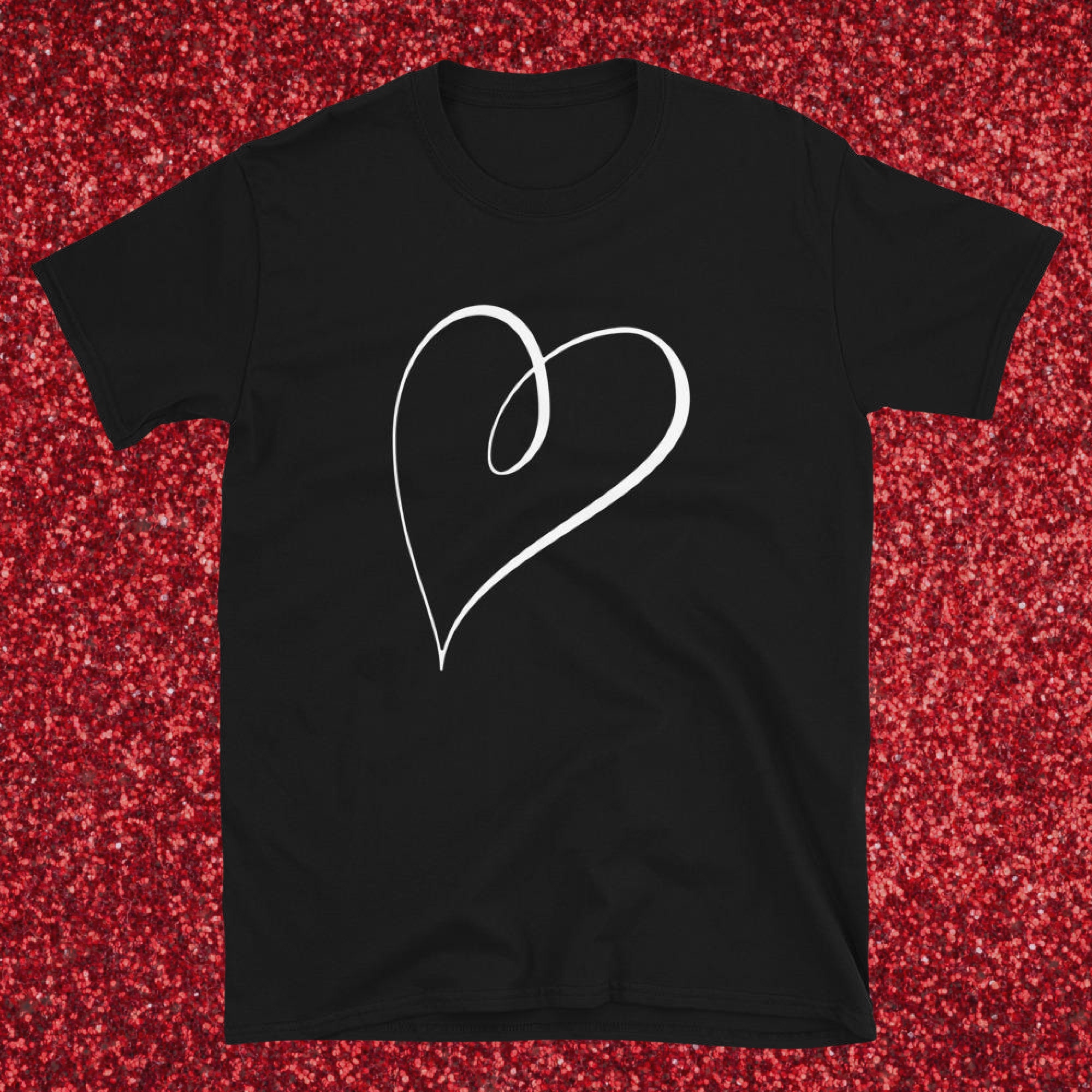 Heart Love TShirt Valentines TShirt Valentine es Shirts Etsy.de