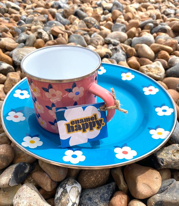 PRETTY CAMPING SET Enamel Plate and Mug Christmas Gift Idea Ocean