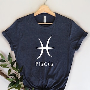 Pisces Shirt, Pisces Gifts, Pisces T-shirt, Zodiac Pisces, Horoscope Shirt, Pisces Birthday, Gift for Pisces, Pisces Women, Pisces Girl