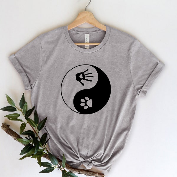 Yin and Yang dog paw shirt, Yin yang shirt, Yin  yang cat paw shirt, ying yang shirt, yin yang cat shirt, Meditation shirt, Meaningful tee