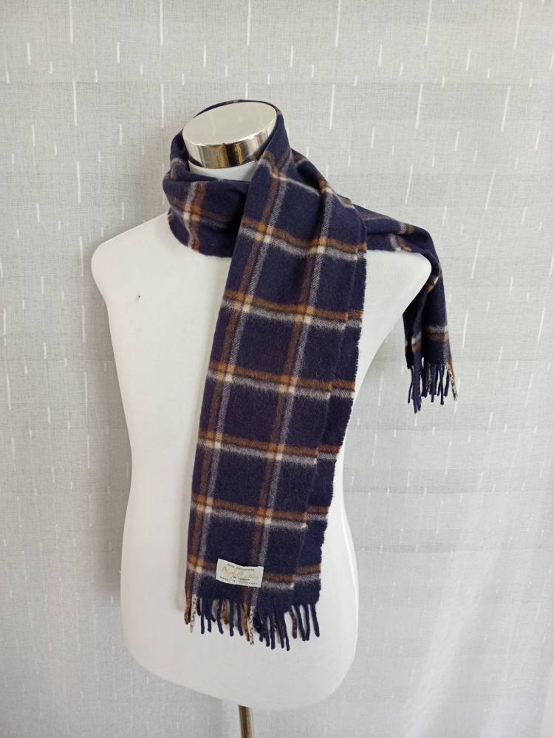 Sale...Aquascutum Scarf MF102 | Etsy