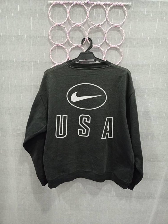 Sale...Nike Sweatshirt (SW55)