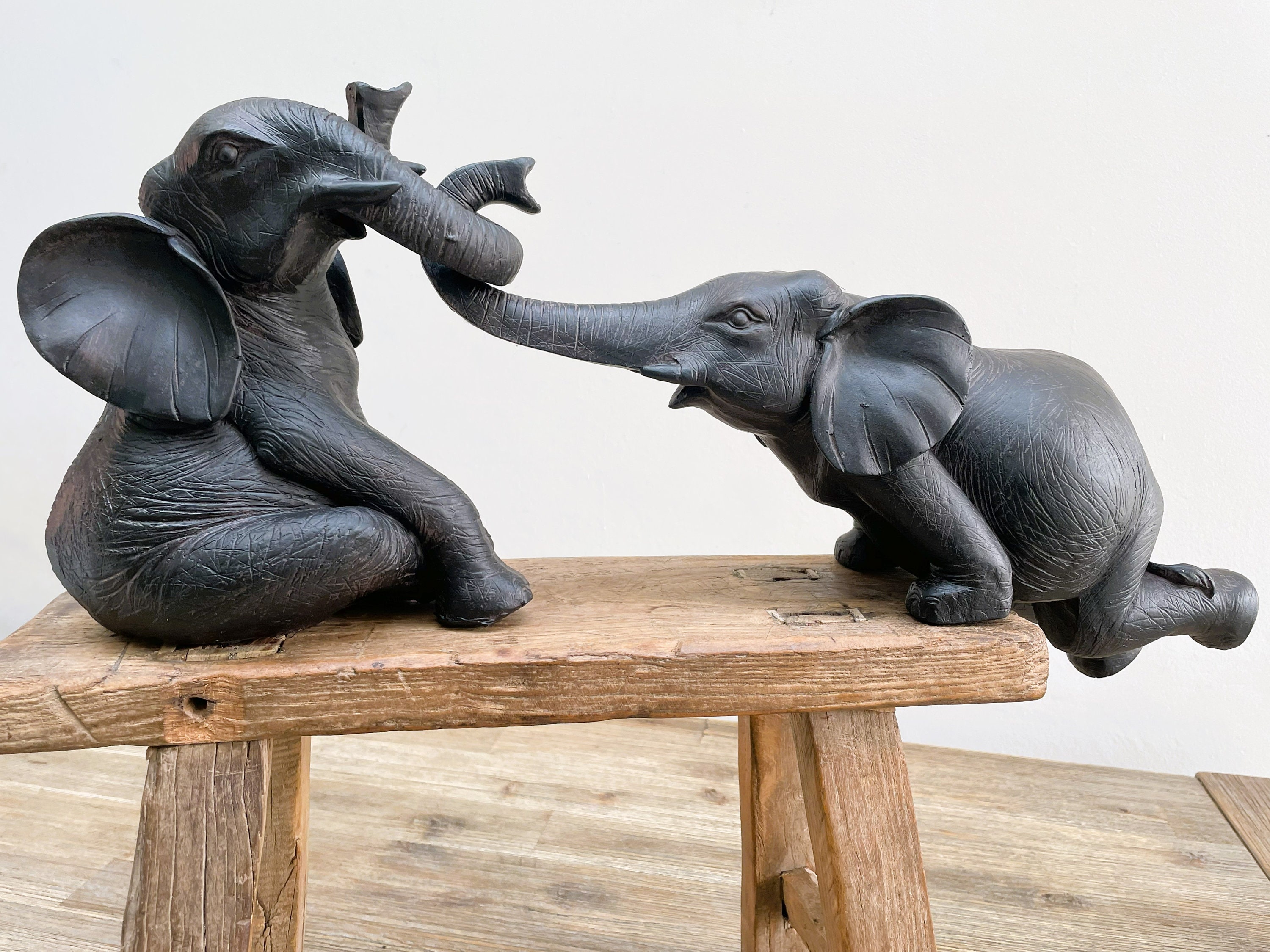 ソワジック　象　elephant soizick 置き物　フランス製　2つセット ソワジック 象 elephant soizick 置き物 フランス製 2つセット - メルカリ