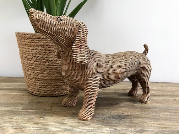 Beautiful Statue of Dachshund - Rattan 