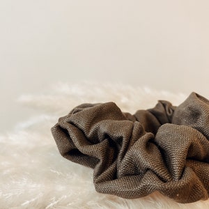 Linen Scrunchie, Dark Olive Hair tie, Natural Hair scrunchie, Scrunchie Made in Canada, gifts for her, under 10 dollars gifts, hair accessor