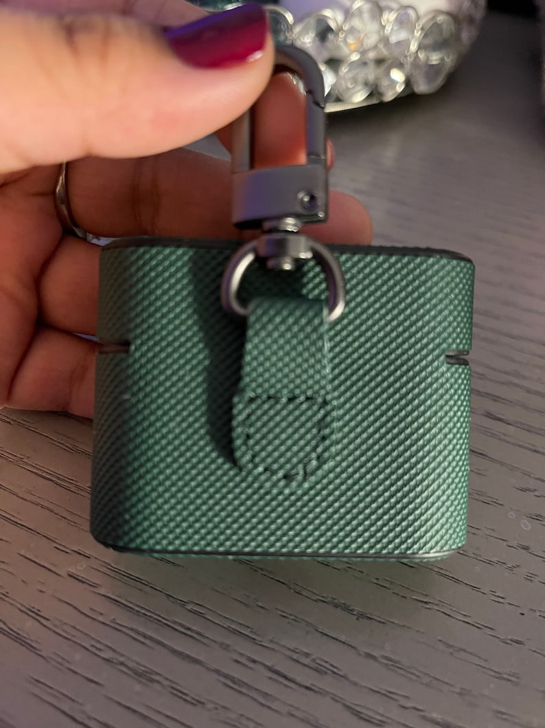 Alligator green leather AirPod pro case