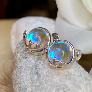 Solid 925 Sterling Silver jewellery Stud Earrings Shiny Rainbow Round Moonstone, ideal as gift or just for you