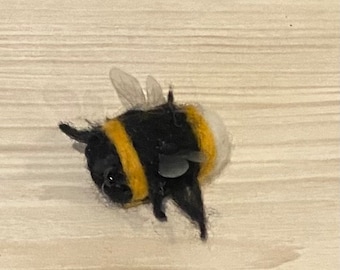 Needle felted Bee brooch