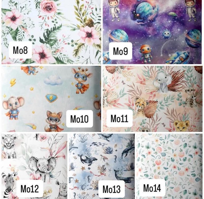 Op de afbeelding: Een raster van zeven stoffen stalen gelabeld van Mo8 tot Mo14. Patronen bevatten roze bloemenprints, een ruimtethema met astronauten en planeten, superheldendieren, safaridieren, jungledieren, een onderwaterwereld en kleine bloemetjes.