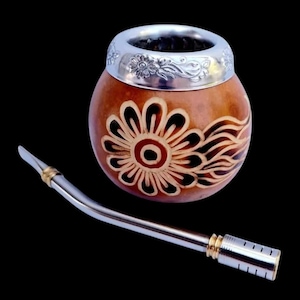 Gourd Argentina  Mate Cup Natural Flowers/Ring carved aluminium/carved & burned flowers/Argentine artisan workshop/Hand Made/Plastics Free