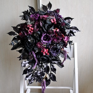 Purple black bouquet, Gothic wedding bouquet,  Halloween wedding