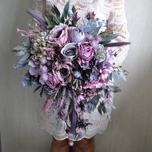 Cascading bouquet, Dusty purple wedding bouquet, Fall wedding, Boho bridal bouquet