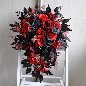 Burgundy black red cascading bouquet, Gothic bouquet, Halloween mood bouquet
