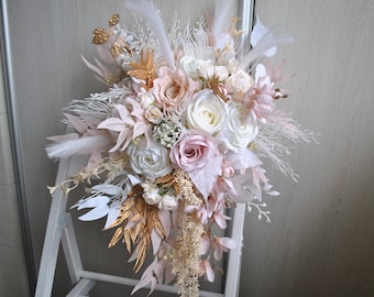 Beige ivory blush pink  bouquet , Cascading bouquet,  Pampas  bouguet, Fall boho wedding