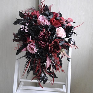 Black burgundy bridal bouquet, Goth wedding bouquet, Halloween wedding