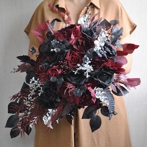 Burgundy black bridal bouquet, Gothic wedding bouquet,  Halloween wedding