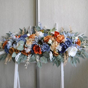 Arreglo de arco de óxido azul polvoriento, boda de otoño, botín de arco de girasol