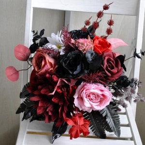 Burgundy red black bouquet, Gothic wedding bouquet,  Halloween wedding bouquet