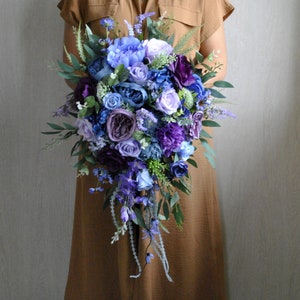 Purple blue wedding bouquet, Lavender bouquet, Cascading bouquet, Fall wedding