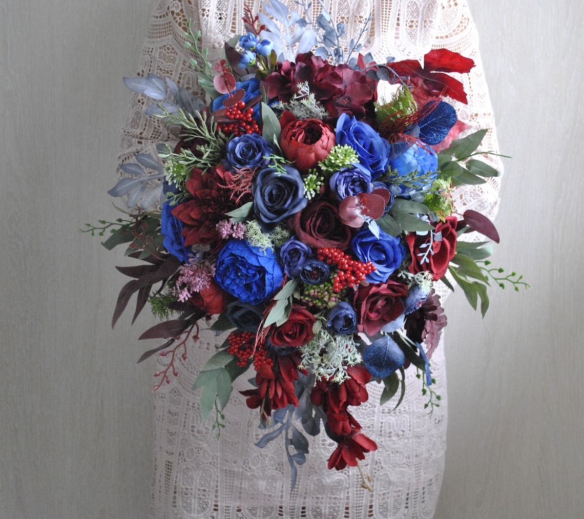 Burgundy navy blue wedding bouquet Cascading bouquet Fall image 3