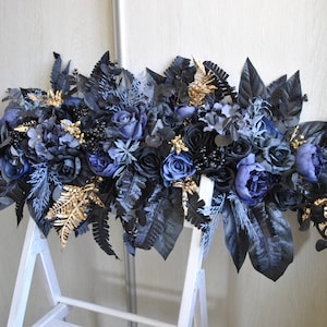 Black wedding arch swag, Gothic wedding arch flowers, Halloween wedding decor